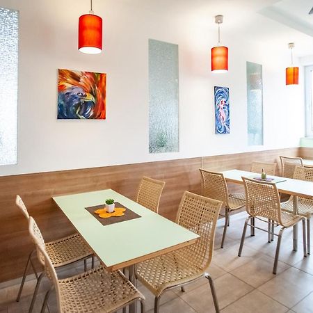 Come Inn Landshut Esterno foto