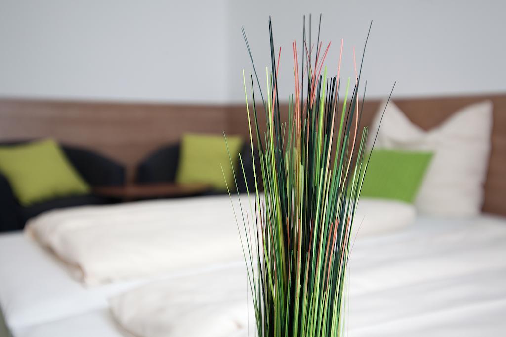 Come Inn Landshut Esterno foto